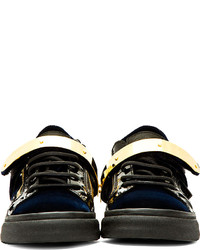 schwarze und goldene niedrige Sneakers von Giuseppe Zanotti