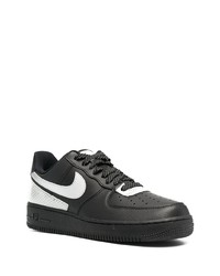schwarze und silberne Leder niedrige Sneakers von Nike