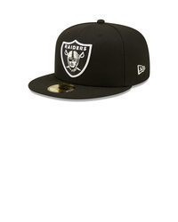 schwarze und weiße bedruckte Baseballkappe von New Era