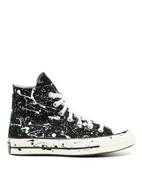 schwarze und weiße bedruckte hohe Sneakers aus Segeltuch von Converse