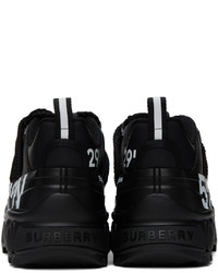 schwarze und weiße bedruckte Leder niedrige Sneakers von Burberry