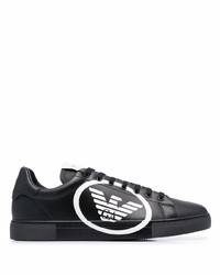 schwarze und weiße bedruckte Leder niedrige Sneakers von Emporio Armani