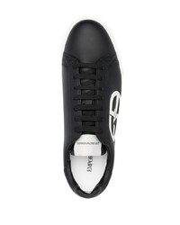 schwarze und weiße bedruckte Leder niedrige Sneakers von Emporio Armani