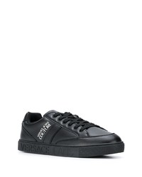 schwarze und weiße bedruckte Leder niedrige Sneakers von VERSACE JEANS COUTURE