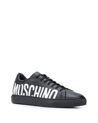 schwarze und weiße bedruckte Leder niedrige Sneakers von Moschino