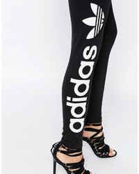 schwarze und weiße bedruckte Leggings von adidas