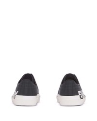 schwarze und weiße bedruckte Segeltuch niedrige Sneakers von Burberry