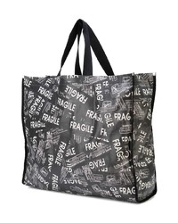 schwarze und weiße bedruckte Shopper Tasche aus Segeltuch von MM6 MAISON MARGIELA