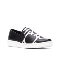 schwarze und weiße bedruckte Slip-On Sneakers aus Leder von Calvin Klein 205W39nyc