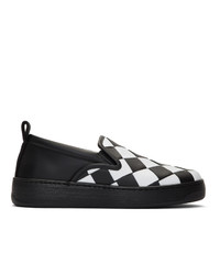 schwarze und weiße geflochtene Slip-On Sneakers aus Leder von Bottega Veneta