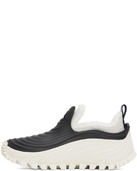 schwarze und weiße Gummi niedrige Sneakers von Moncler