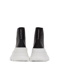 schwarze und weiße hohe Sneakers aus Leder von Alexander McQueen