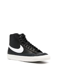 schwarze und weiße hohe Sneakers aus Leder von Nike