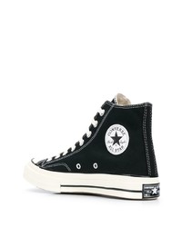 schwarze und weiße hohe Sneakers aus Segeltuch von Converse