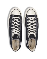 schwarze und weiße hohe Sneakers aus Segeltuch von Converse