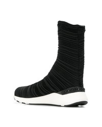 schwarze und weiße hohe Sneakers aus Segeltuch von Casadei