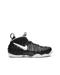 schwarze und weiße hohe Sneakers von Nike