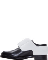 schwarze und weiße Leder Derby Schuhe von Pierre Hardy