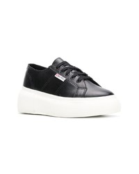 schwarze und weiße Leder niedrige Sneakers von Superga