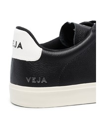 schwarze und weiße Leder niedrige Sneakers von Veja