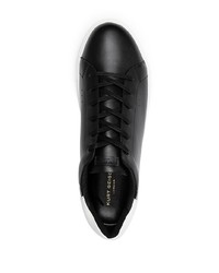 schwarze und weiße Leder niedrige Sneakers von Kurt Geiger London