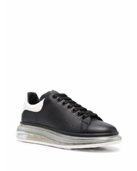 schwarze und weiße Leder niedrige Sneakers von Alexander McQueen