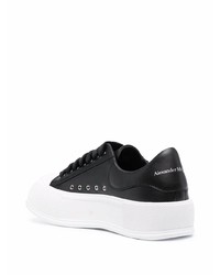 schwarze und weiße Leder niedrige Sneakers von Alexander McQueen