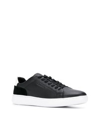 schwarze und weiße Leder niedrige Sneakers von Calvin Klein