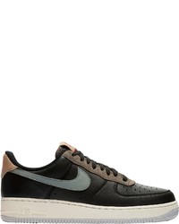 schwarze und weiße Leder niedrige Sneakers von Nike Sportswear