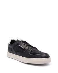 schwarze und weiße Leder niedrige Sneakers von Emporio Armani