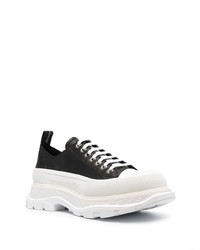 schwarze und weiße Leder niedrige Sneakers von Alexander McQueen