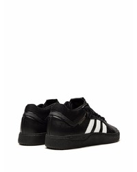 schwarze und weiße Leder niedrige Sneakers von adidas