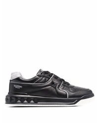 schwarze und weiße Leder niedrige Sneakers von Valentino Garavani