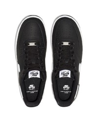 schwarze und weiße Leder niedrige Sneakers von Nike