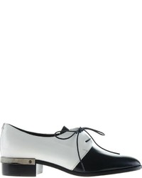 schwarze und weiße Leder Oxford Schuhe von Reed Krakoff