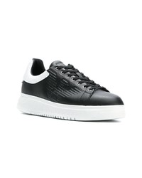 schwarze und weiße niedrige Sneakers von Emporio Armani