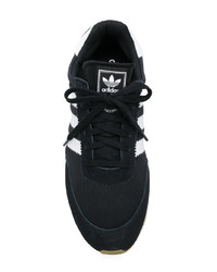 schwarze und weiße niedrige Sneakers von adidas