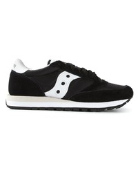 schwarze und weiße niedrige Sneakers von Saucony