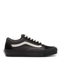 schwarze und weiße niedrige Sneakers von Vans