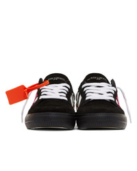 schwarze und weiße Segeltuch niedrige Sneakers von Off-White