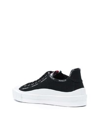 schwarze und weiße Segeltuch niedrige Sneakers von Moncler
