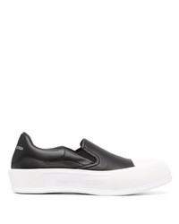 schwarze und weiße Slip-On Sneakers aus Leder von Alexander McQueen