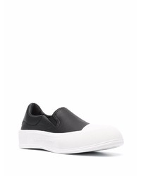 schwarze und weiße Slip-On Sneakers aus Leder von Alexander McQueen