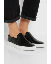 schwarze und weiße Slip-On Sneakers aus Leder von Common Projects