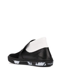 schwarze und weiße Slip-On Sneakers aus Wildleder von Stone Island Shadow Project