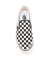 schwarze und weiße Slip-On Sneakers mit Karomuster von Vans