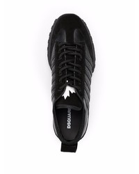 schwarze und weiße Sportschuhe von DSQUARED2