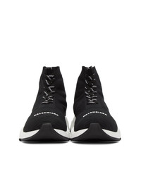 schwarze und weiße Sportschuhe von Balenciaga