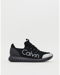 schwarze und weiße Sportschuhe von Calvin Klein