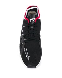 schwarze und weiße Sportschuhe von Y-3